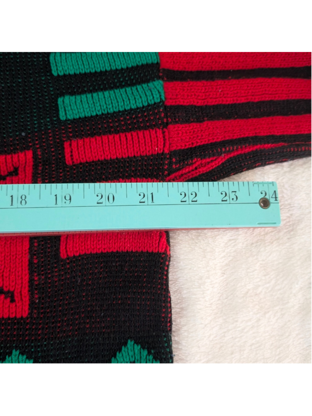 Distinctive Sportswear Vintage 80s Colorblock Geometric Knit Sweater - Picture 6 of 8